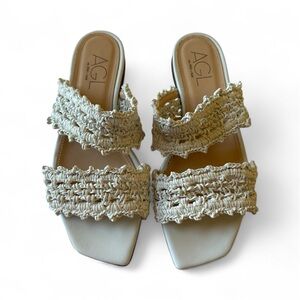 AGL Lucy Crochet Slide Sandal in White Size 8